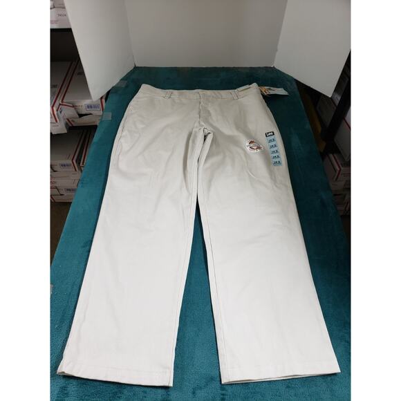 Lee Pants Size 18 Short Womens Beige Stretch Chino Khaki Relaxed Straight NWT - Picture 1 of 16